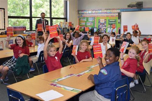 class with dictionaries  